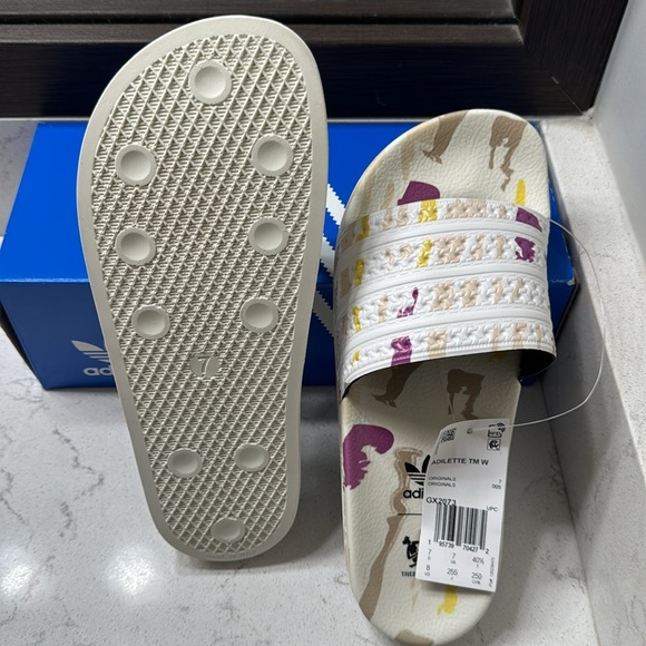 adidas Originals ADILETTE THEBE MAGUGU SLIDES US 8 (Women's) - Picture 8 of 10